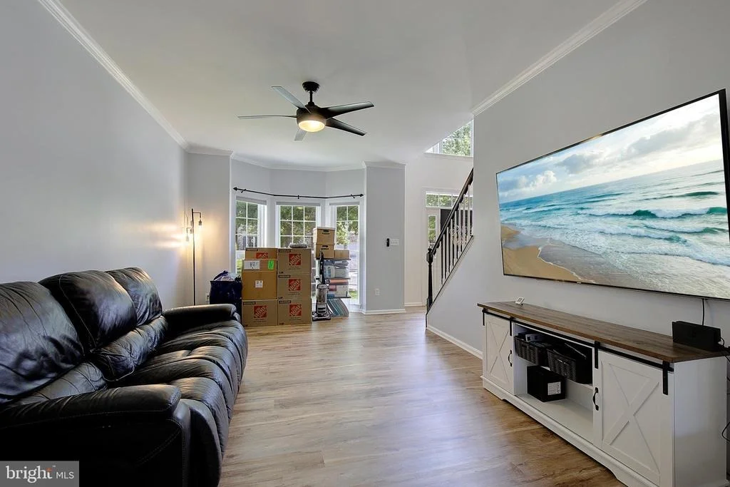 Photo of 2424 VALLEY BROOK LANE