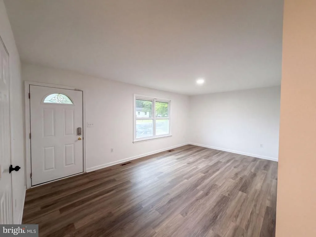 Photo of 310 DURHAM DRIVE