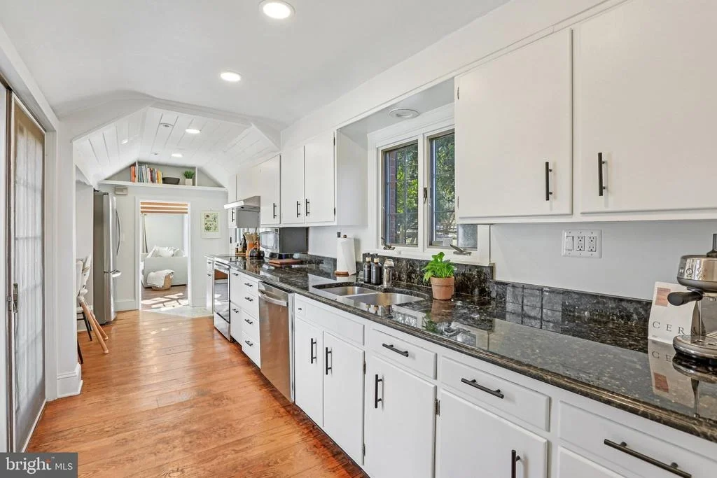 Photo of 1500 WILLOW AVENUE