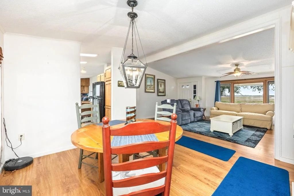 Photo of 7940 RIVERVIEW ROAD