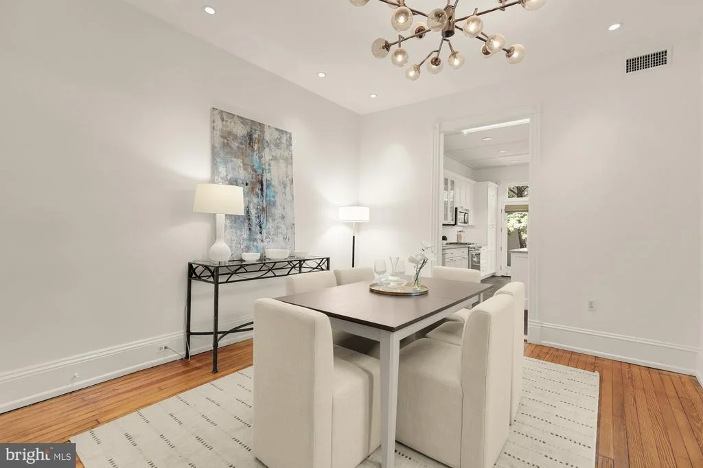 Photo of 117 11TH STREET SE