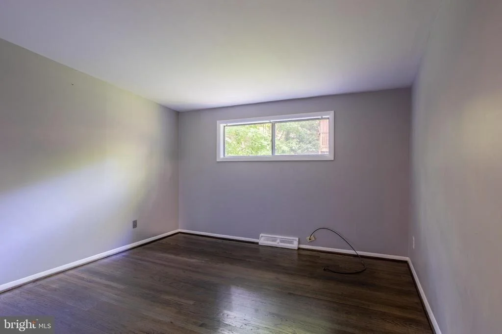 Photo of 3207 MIDFIELD ROAD