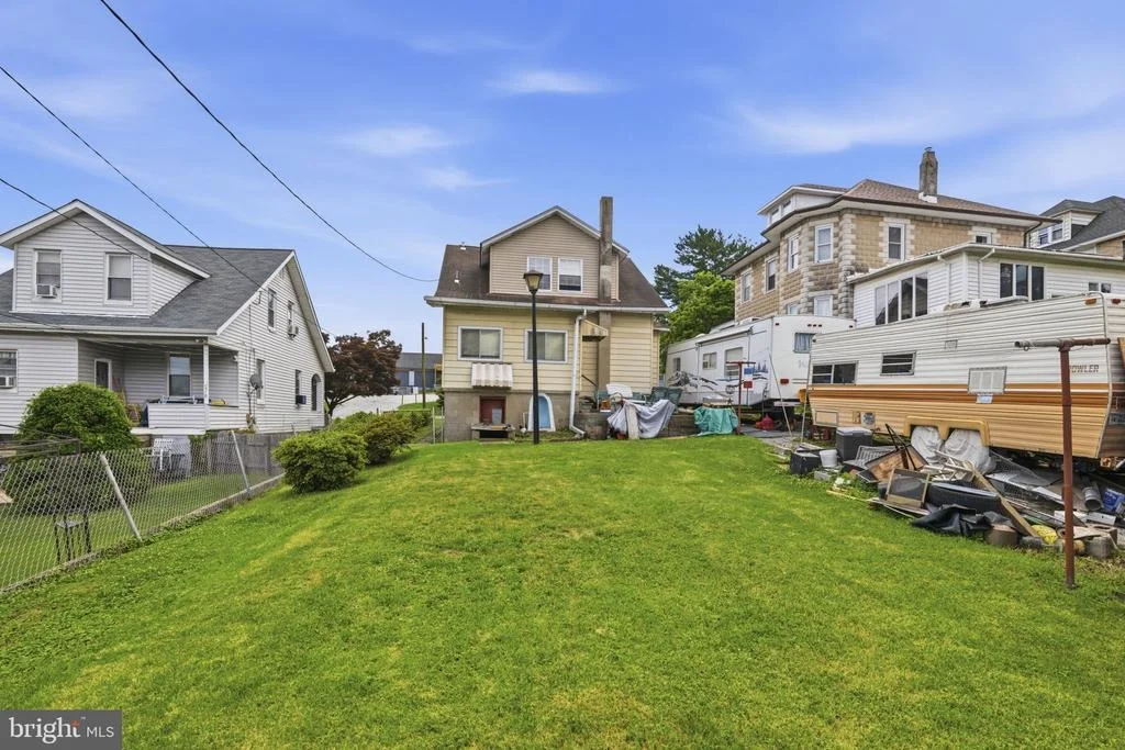 Photo of 6 CHESLEY AVENUE