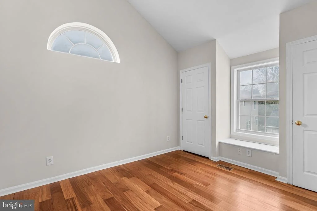 Photo of 7129 STONE THROW WAY