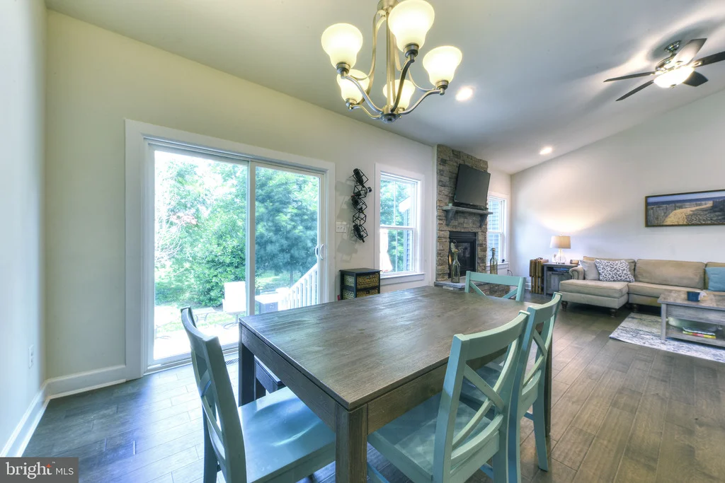 Photo of 33512 AUBURN DRIVE
