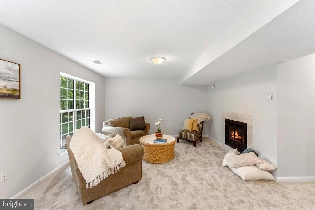Photo of 15015 HUNTER MOUNTAIN LANE