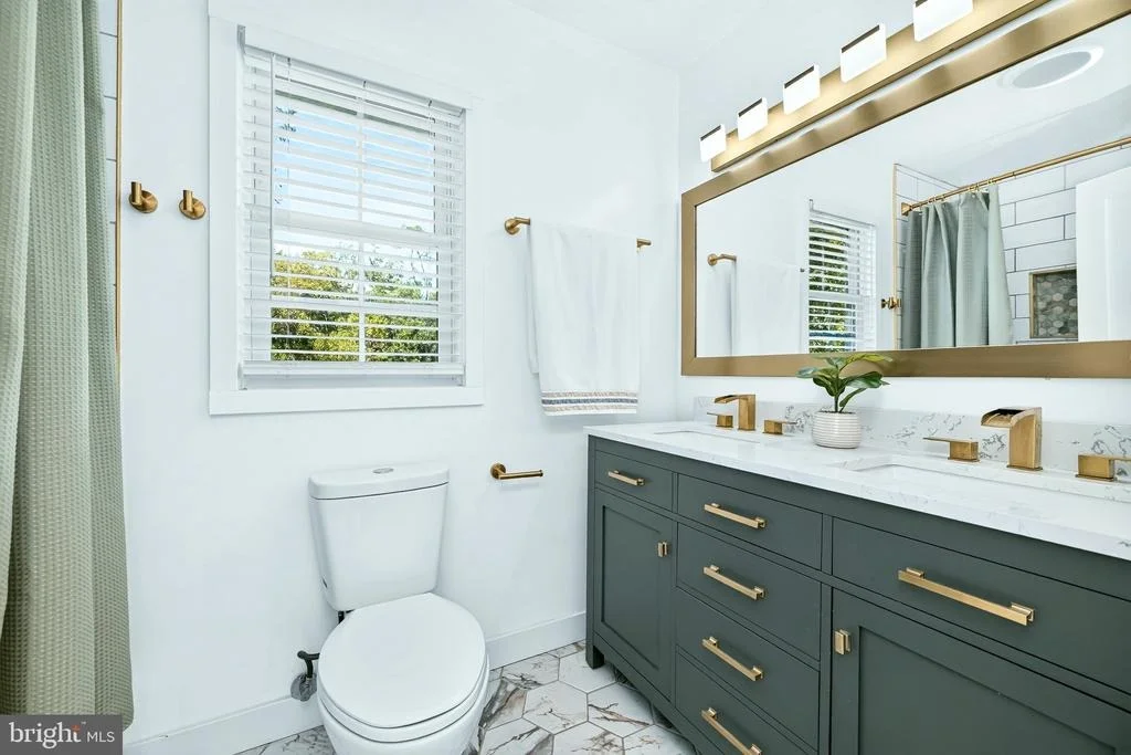 Photo of 14208 N NORTH GATE DRIVE