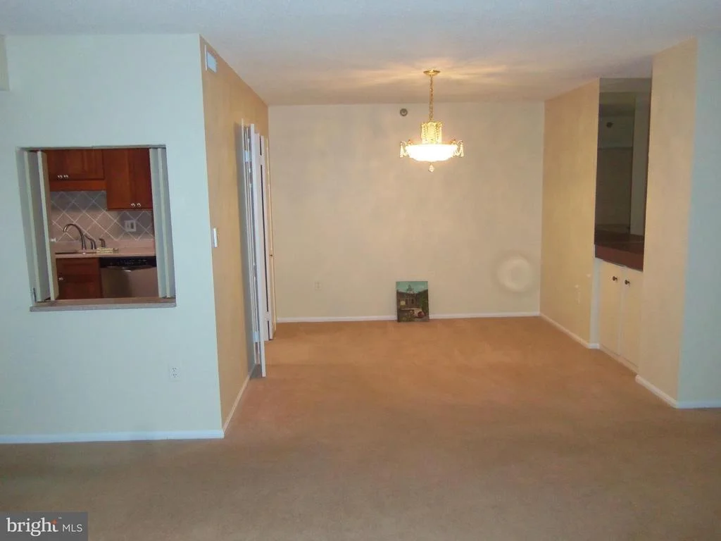 Photo of Unit 2910 at 15107 INTERLACHEN DRIVE