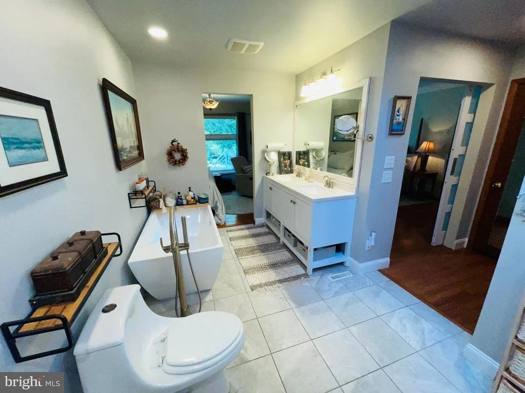 Photo of 31057 EDGEWATER DRIVE