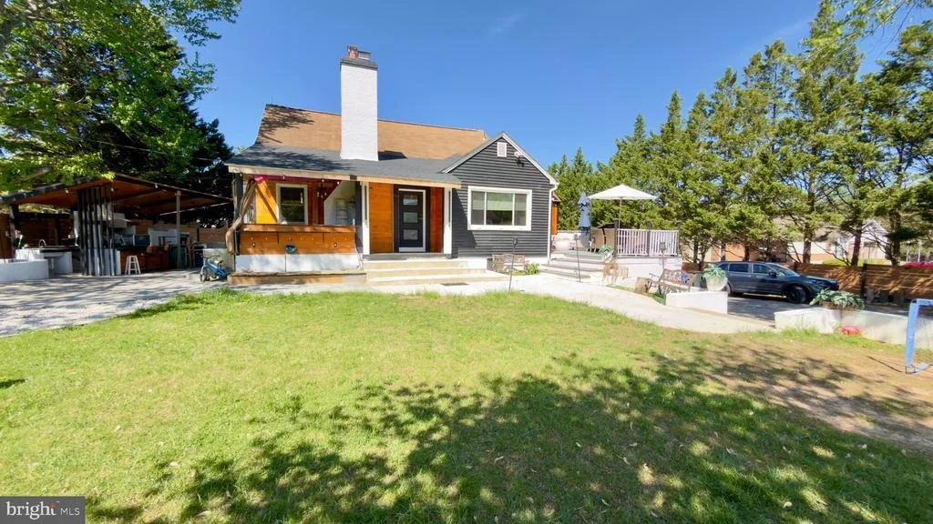 Photo of 16720 LONGDRAFT ROAD