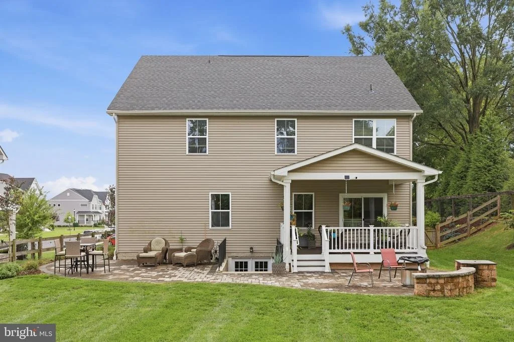 Photo of 1124 FUTURITY STREET