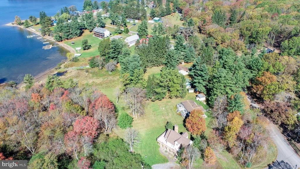 Photo of 32 HAZELHURST LANE