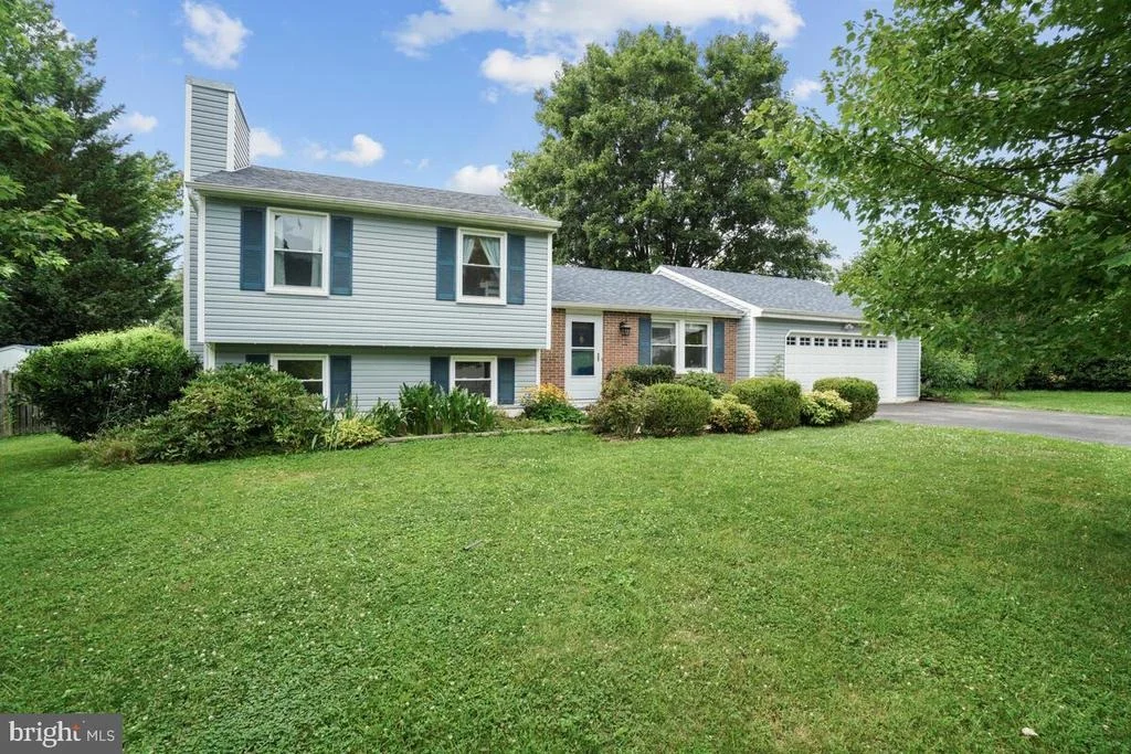 Photo of 7090 JASPER DRIVE
