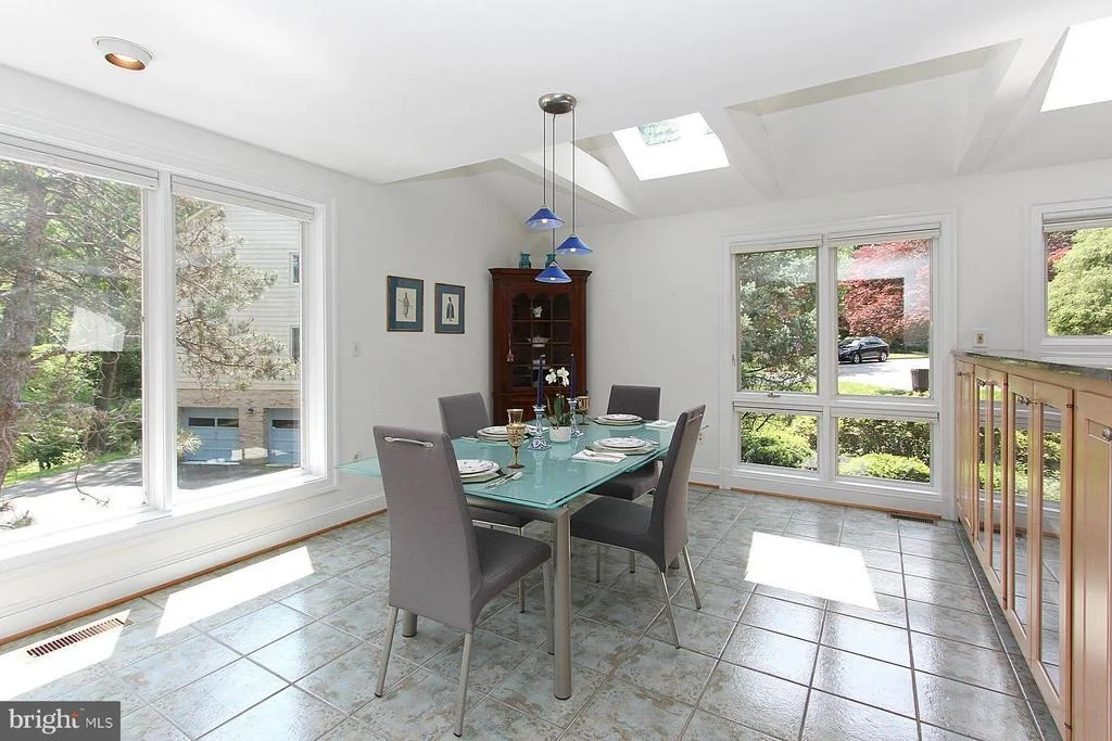 Photo of 6950 DUNCRAIG COURT