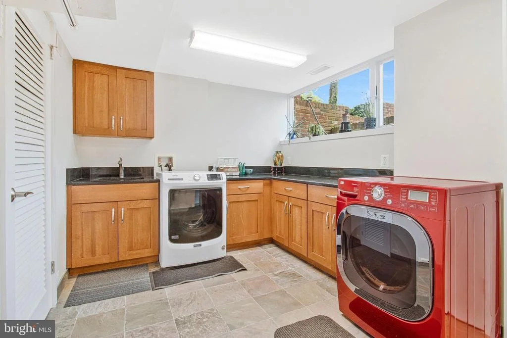 Photo of 1753 ARMY NAVY DRIVE