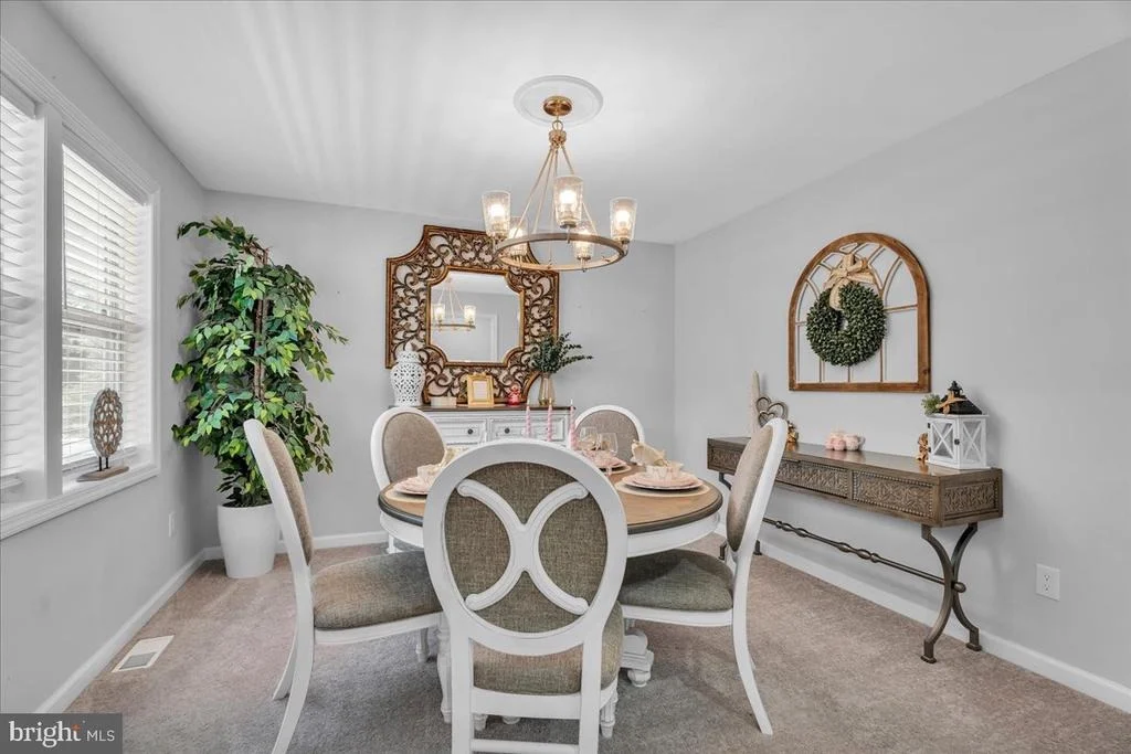 Photo of 546 JACKSON ROAD