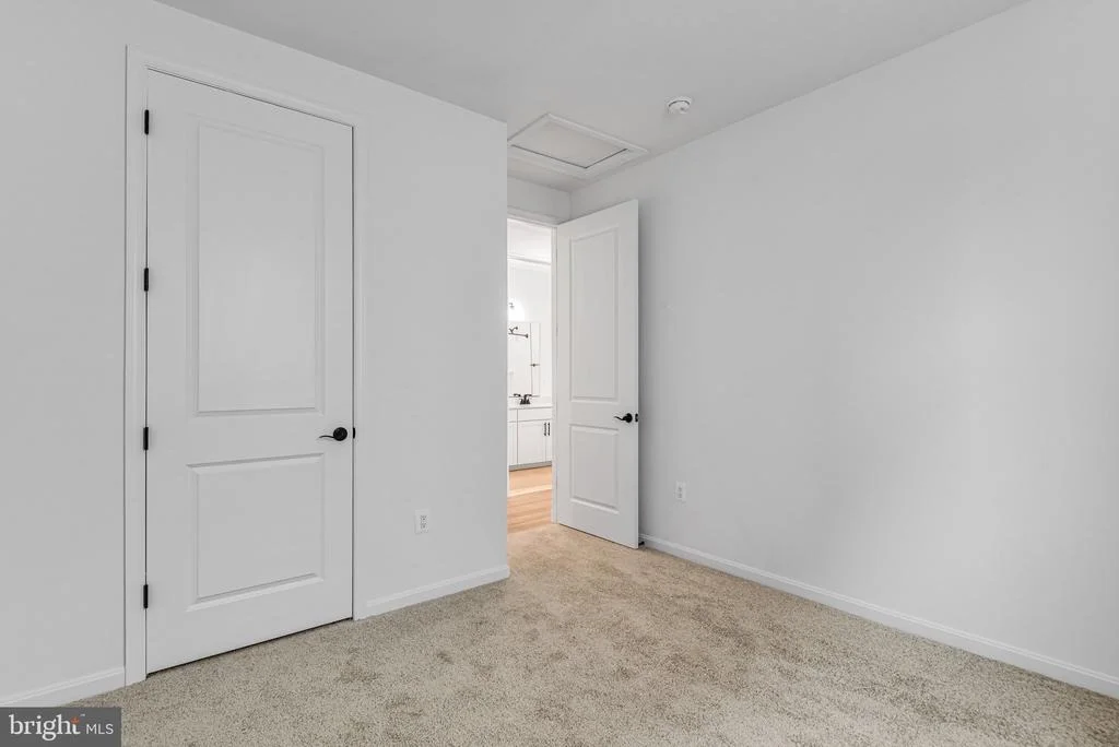 Photo of 1079 WINTER PLACE