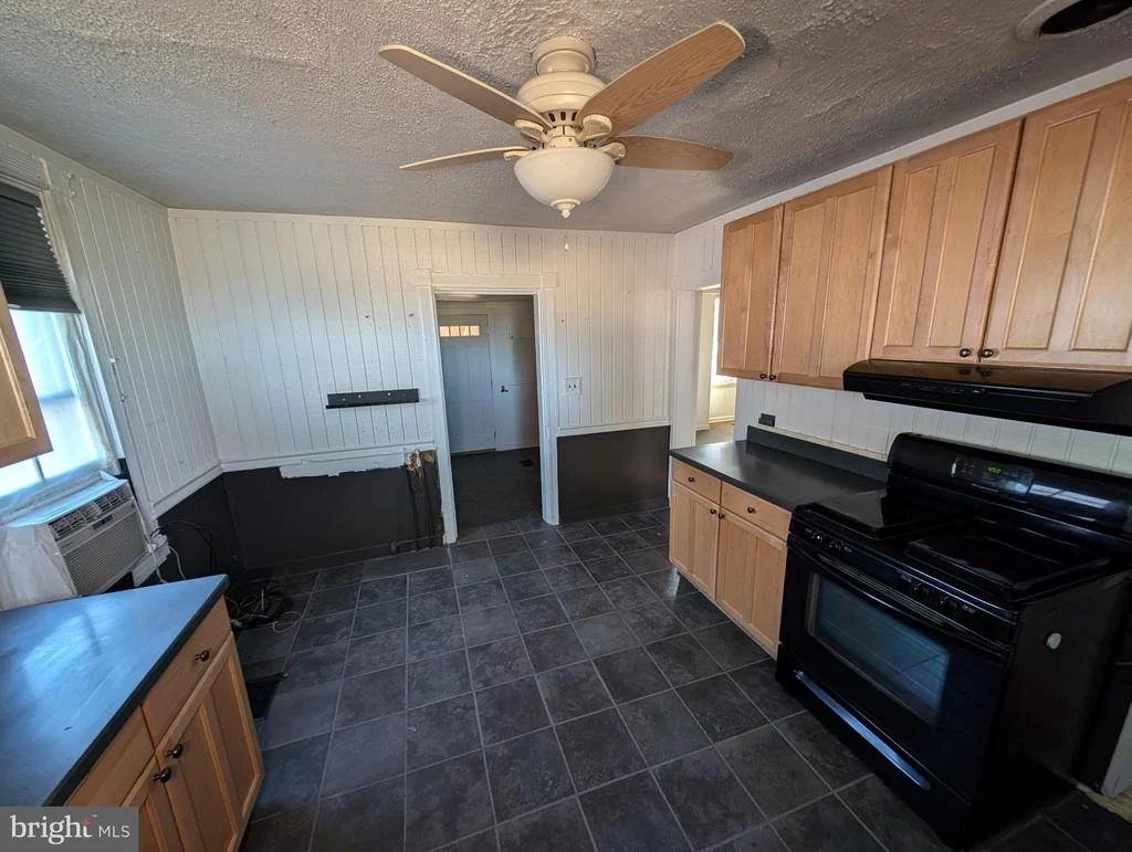 Photo of 74 CALVERT ROAD
