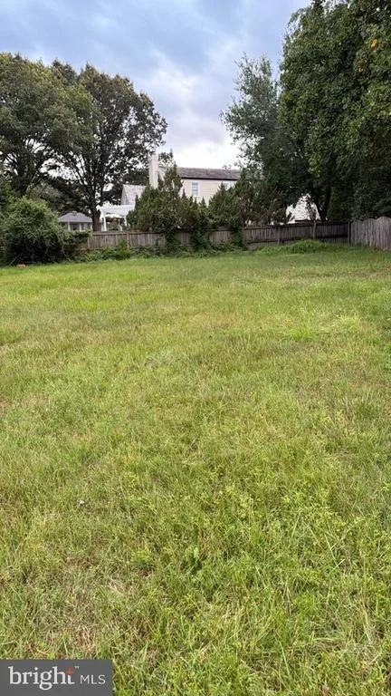Photo of 10306 NAGLEE ROAD