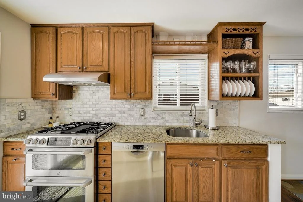 Photo of 7106 KERR DRIVE