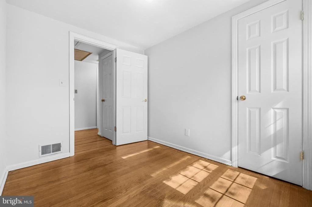 Photo of 2502 HUGHES ROAD