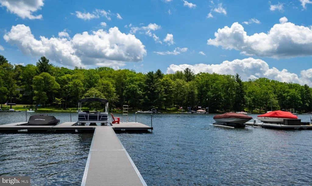 Photo of 507 SHORELINE DRIVE