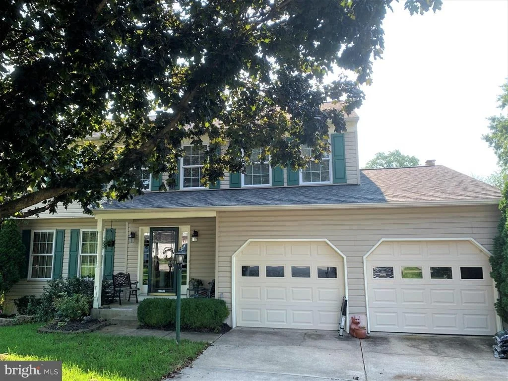 Photo of 35 HIGHFIELDS DRIVE