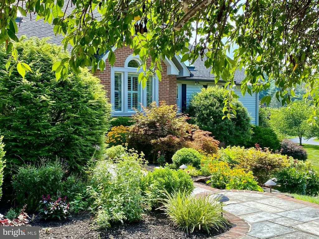 Photo of 17030 BARN RIDGE DRIVE