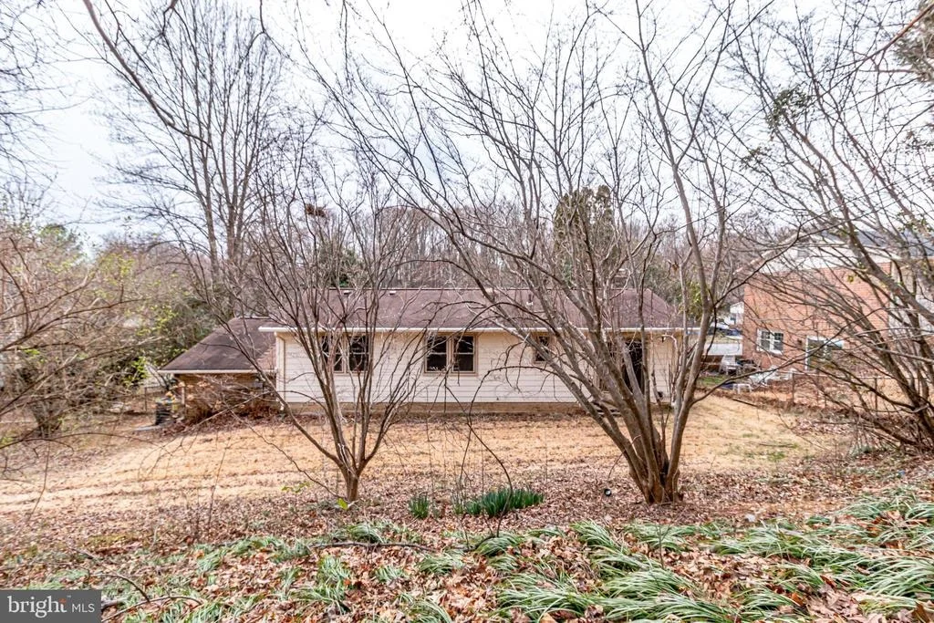 Photo of 5204 PUMPHREY DRIVE