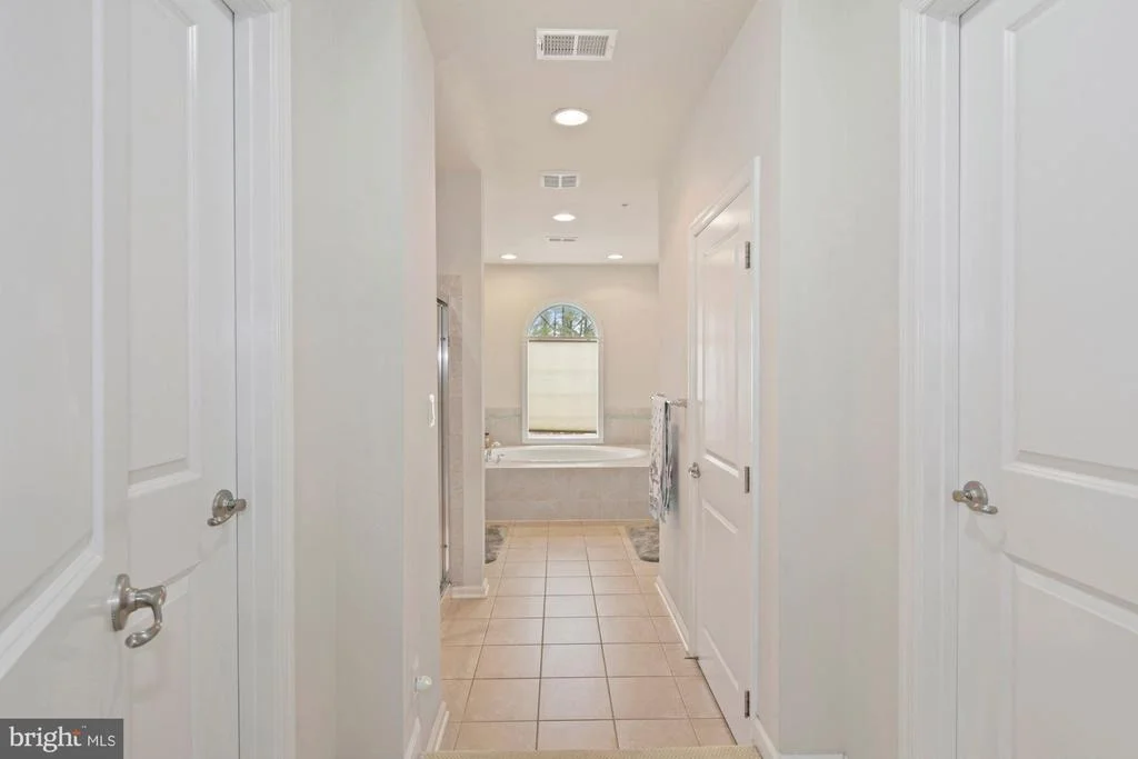 Photo of 10505 WINDLASS RUN ROAD
