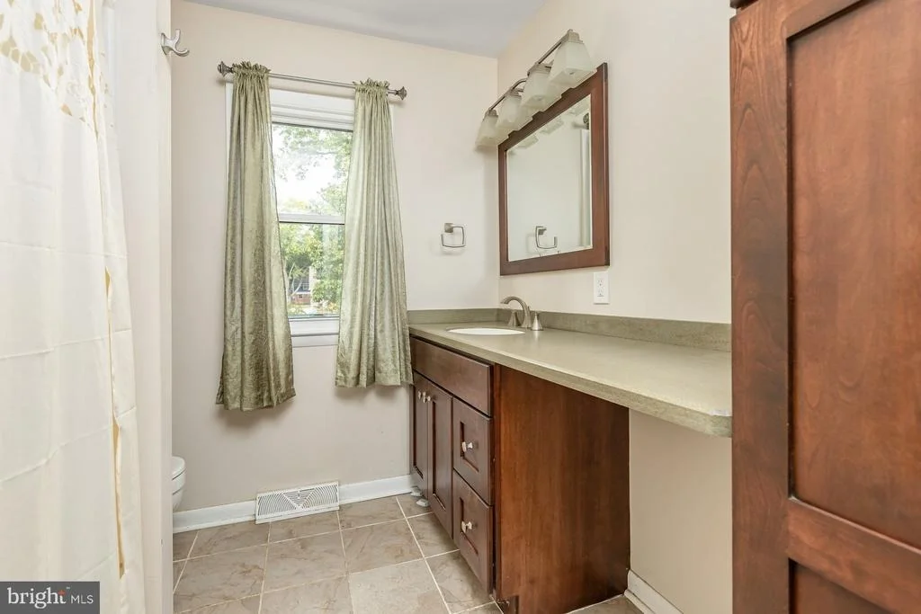Photo of 407 FRANKLIN ROAD
