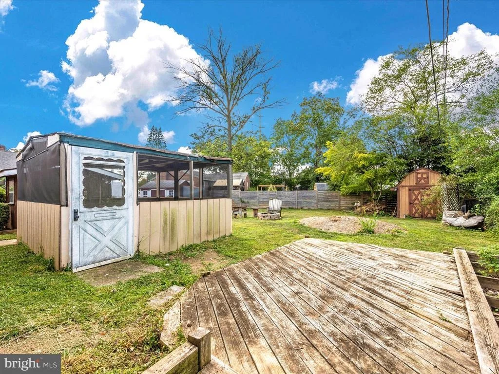 Photo of 929 CHEROKEE TRAIL