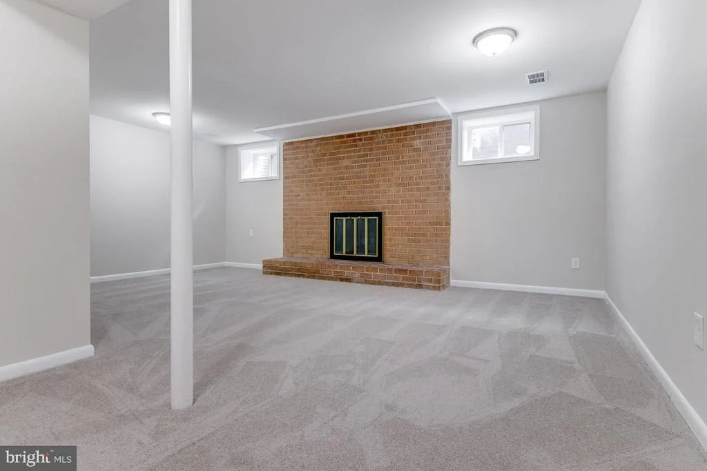 Photo of 217 HILLSBORO DRIVE