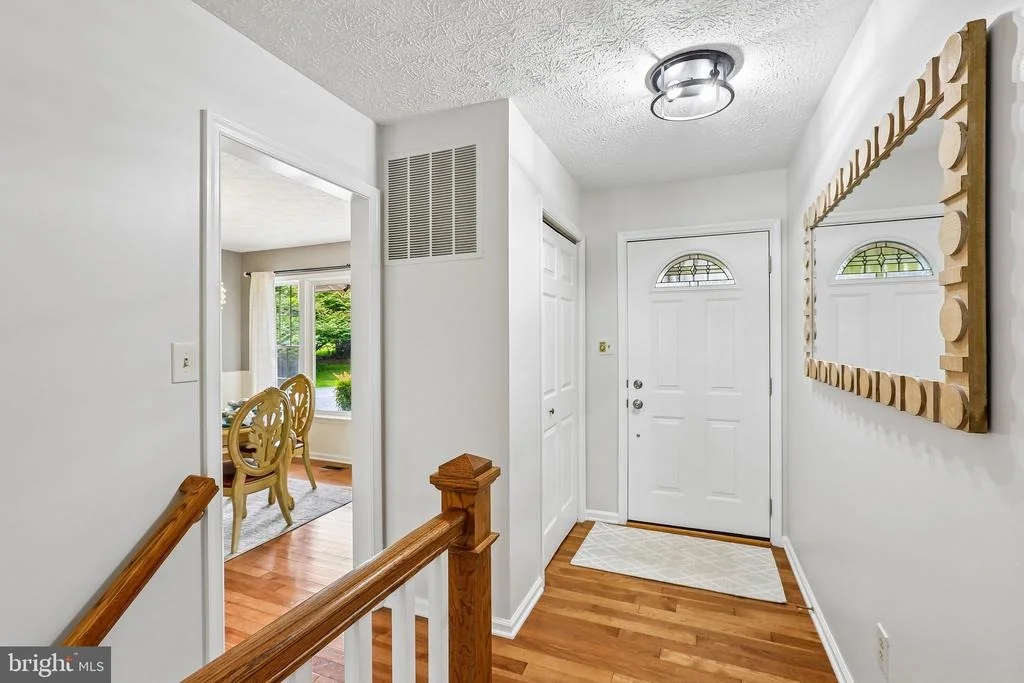 Photo of 24833 SHOWBARN CIRCLE