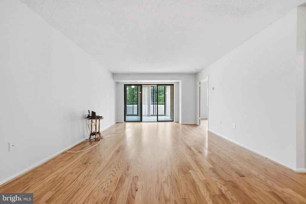 Photo of Unit 2115 at 15107 INTERLACHEN DRIVE