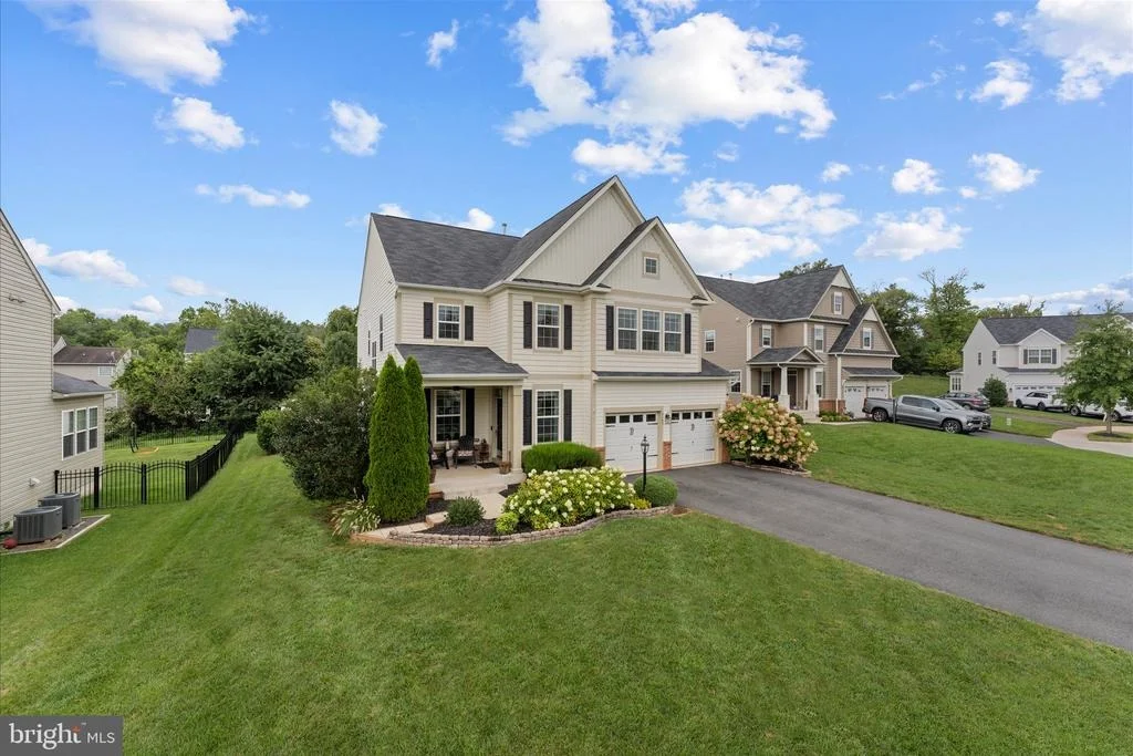 Photo of 9049 STONE CREST DRIVE