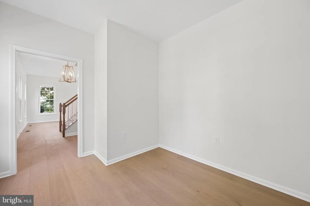 Photo of 1016 DULANEY MILL DRIVE