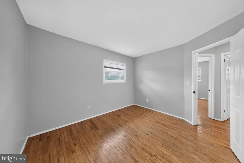 Photo of 714 S HARMONY ROAD