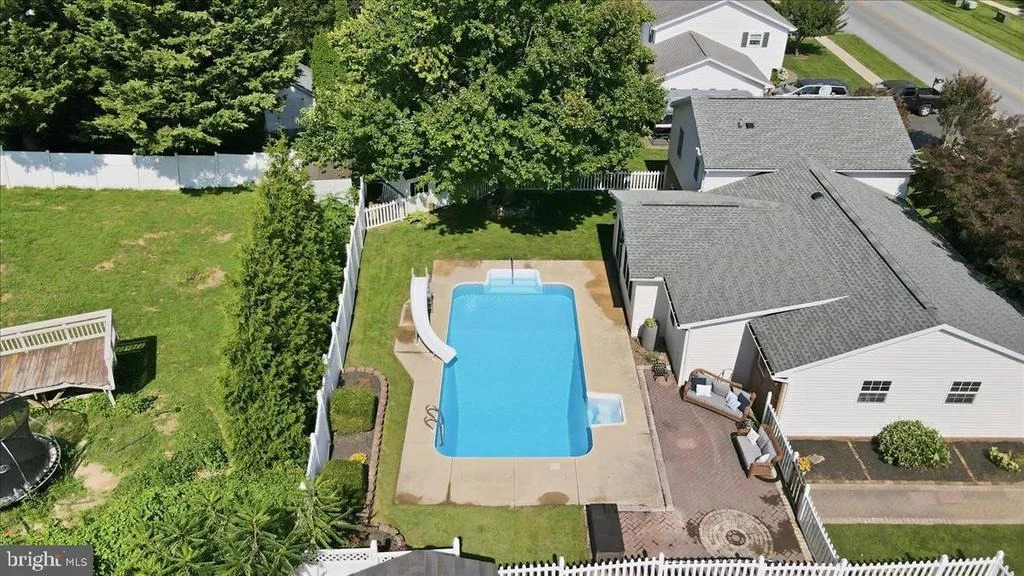 Photo of 130 GEISER WAY