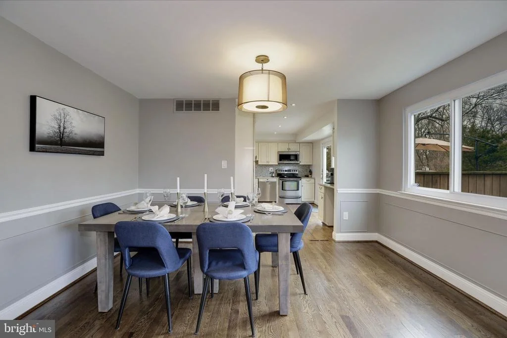 Photo of 410 PIPING ROCK DRIVE