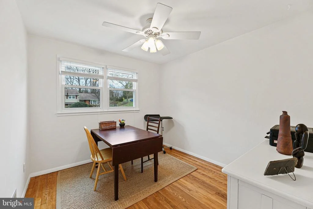 Photo of 4616 EXETER STREET