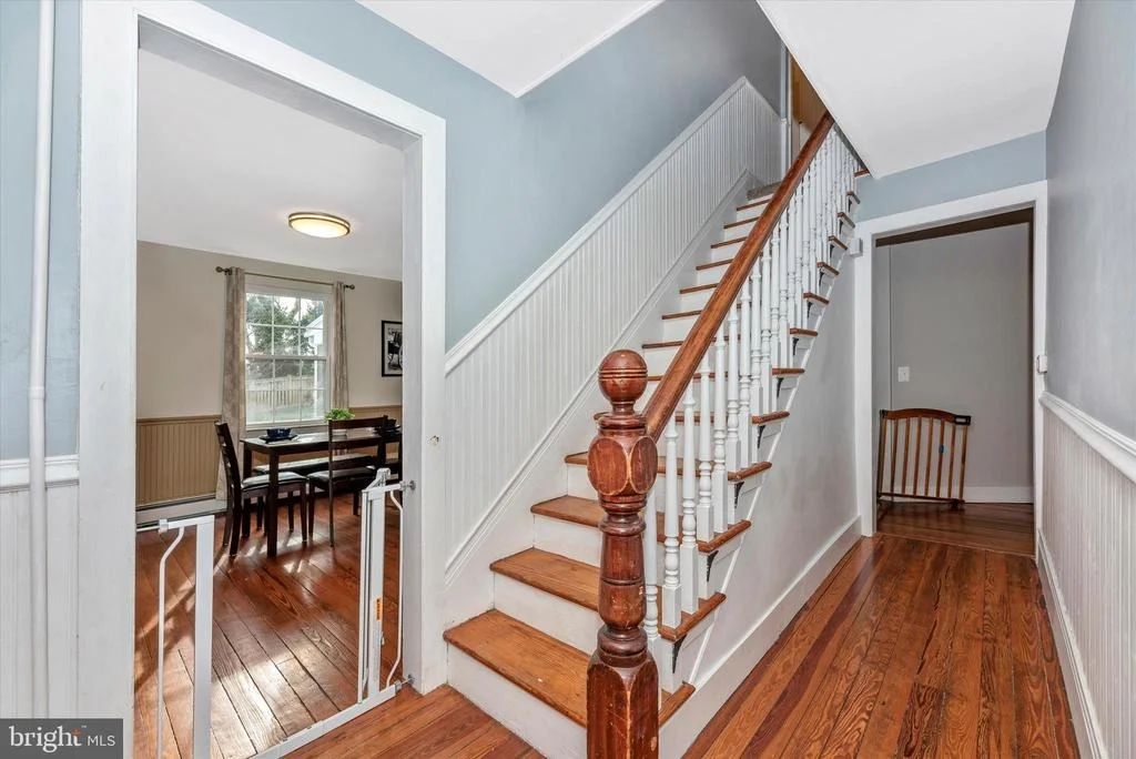 Photo of 9002 WALNUT STREET
