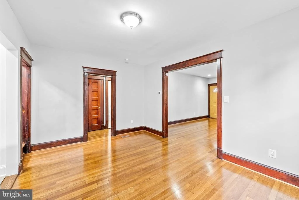Photo of 232 TUCKERMAN STREET NW