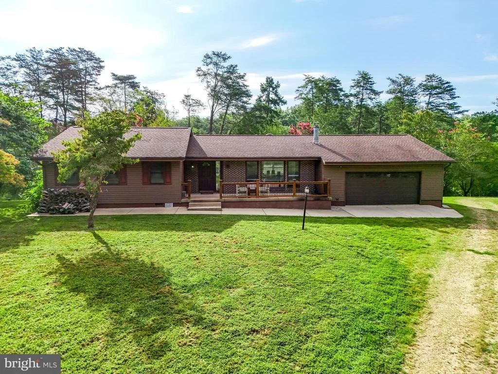 Photo of 3807 BEAR TREE LANE