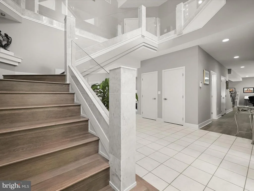 Photo of 1199 ASQUITHPINES PLACE