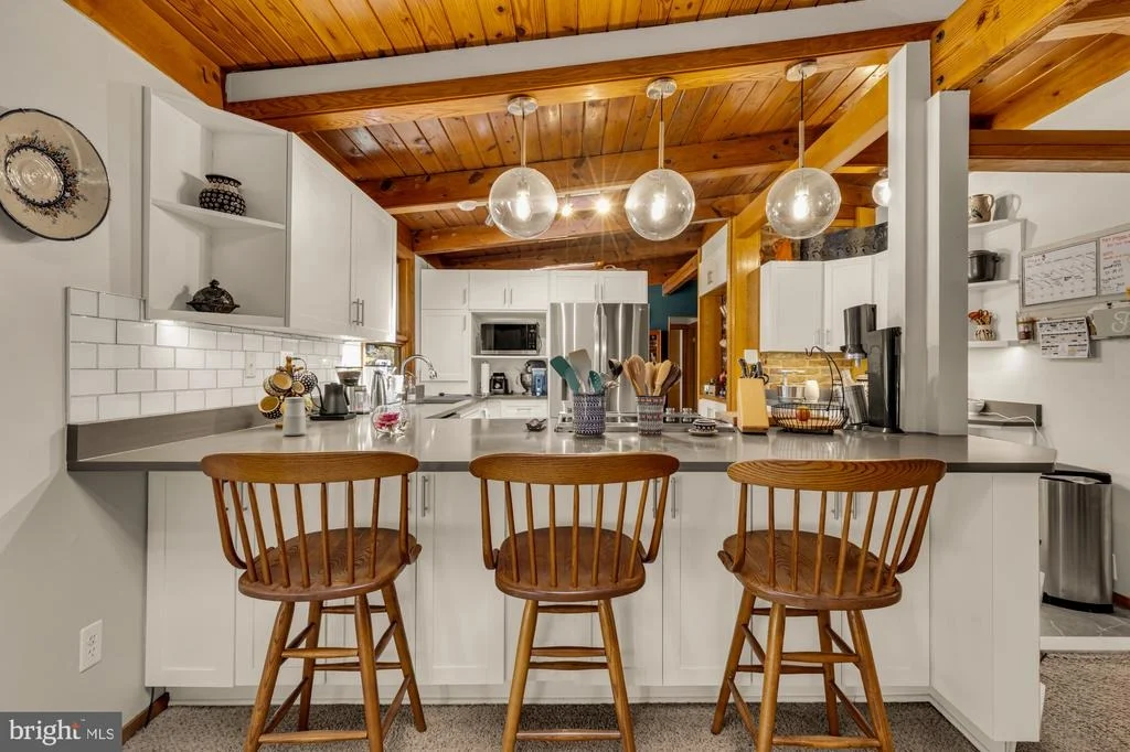 Photo of 3018 PINE SPRING ROAD