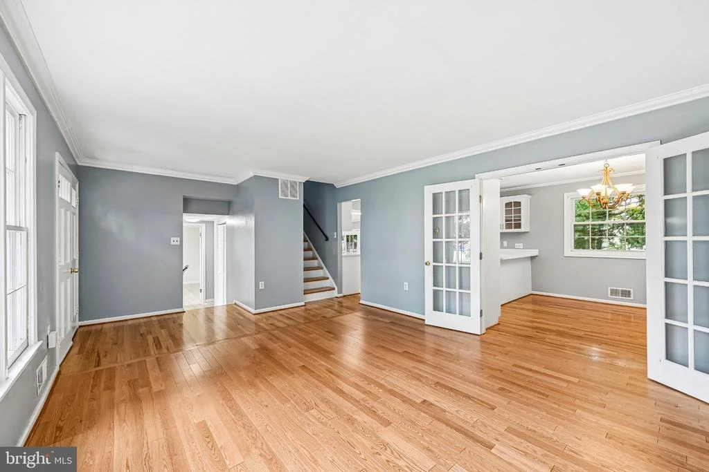 Photo of 3012 PEEBLES COURT