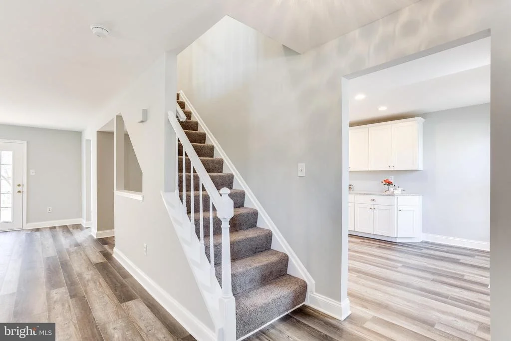 Photo of 8635 STONECUTTER ROAD