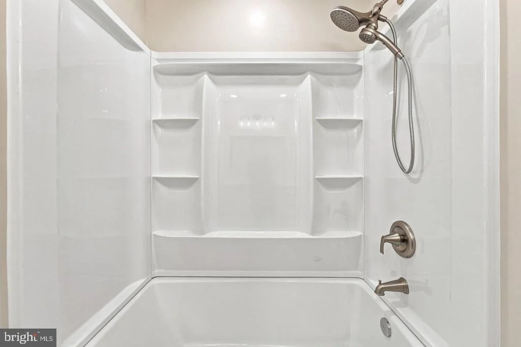 Photo of 440 CEDAR LANE