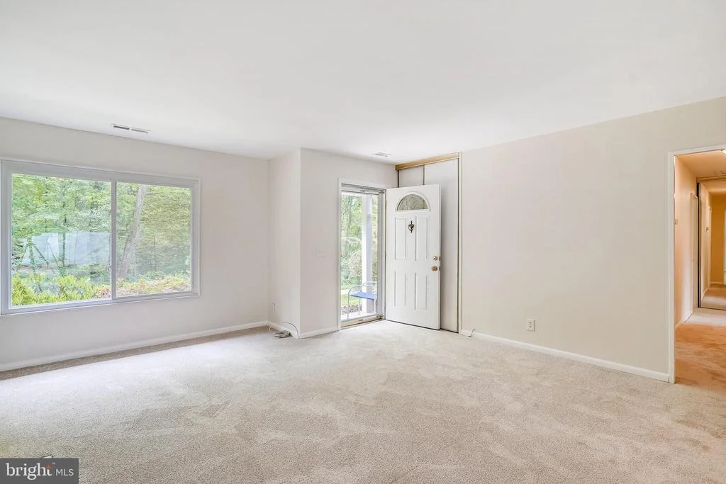 Photo of Unit 185B at 14613 KELMSCOT DRIVE